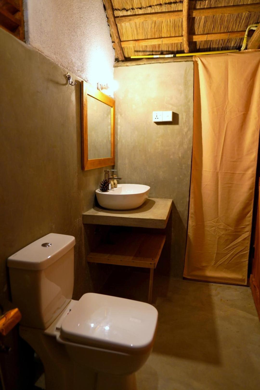 Gaga Bees Ella Hotel Exterior photo